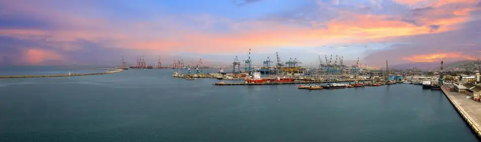 Dubai Ship and Boat Berthing Service